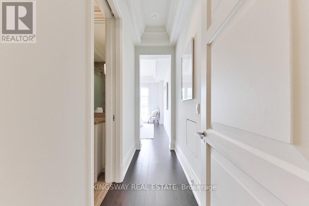 203 - 300 Randall Street, Oakville, Ontario  L6J 1R1 - Photo 16 - W12494222