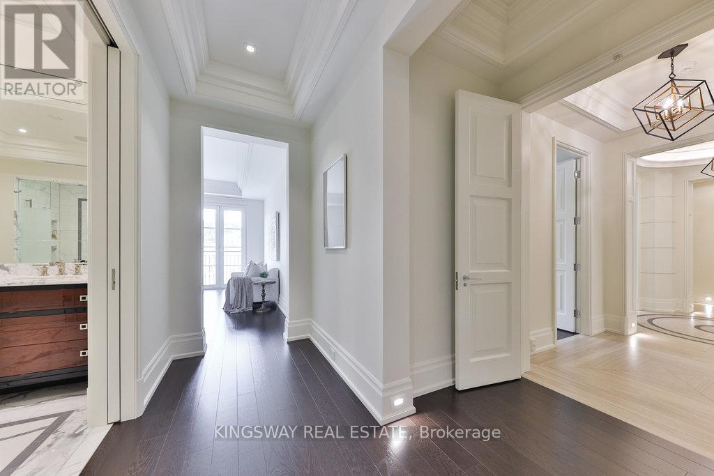 203 - 300 Randall Street, Oakville, Ontario  L6J 1R1 - Photo 19 - W12494222