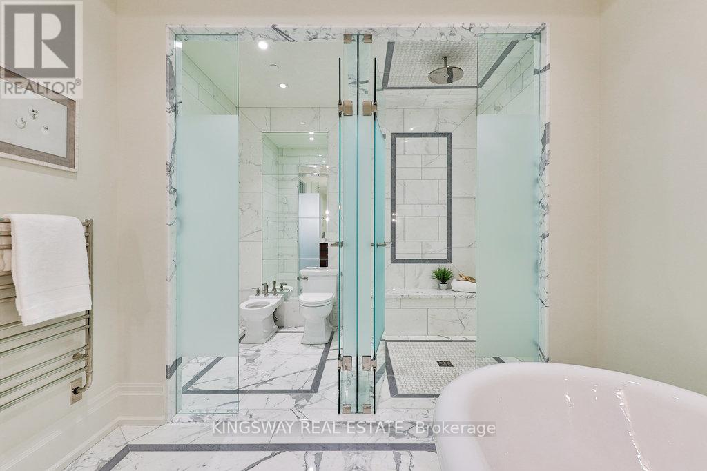 203 - 300 Randall Street, Oakville, Ontario  L6J 1R1 - Photo 23 - W12494222