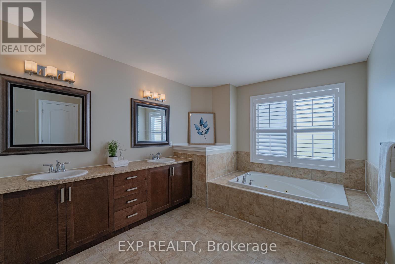 3308 Riverset Crescent, Ottawa, Ontario  K2J 0S2 - Photo 35 - X12494228