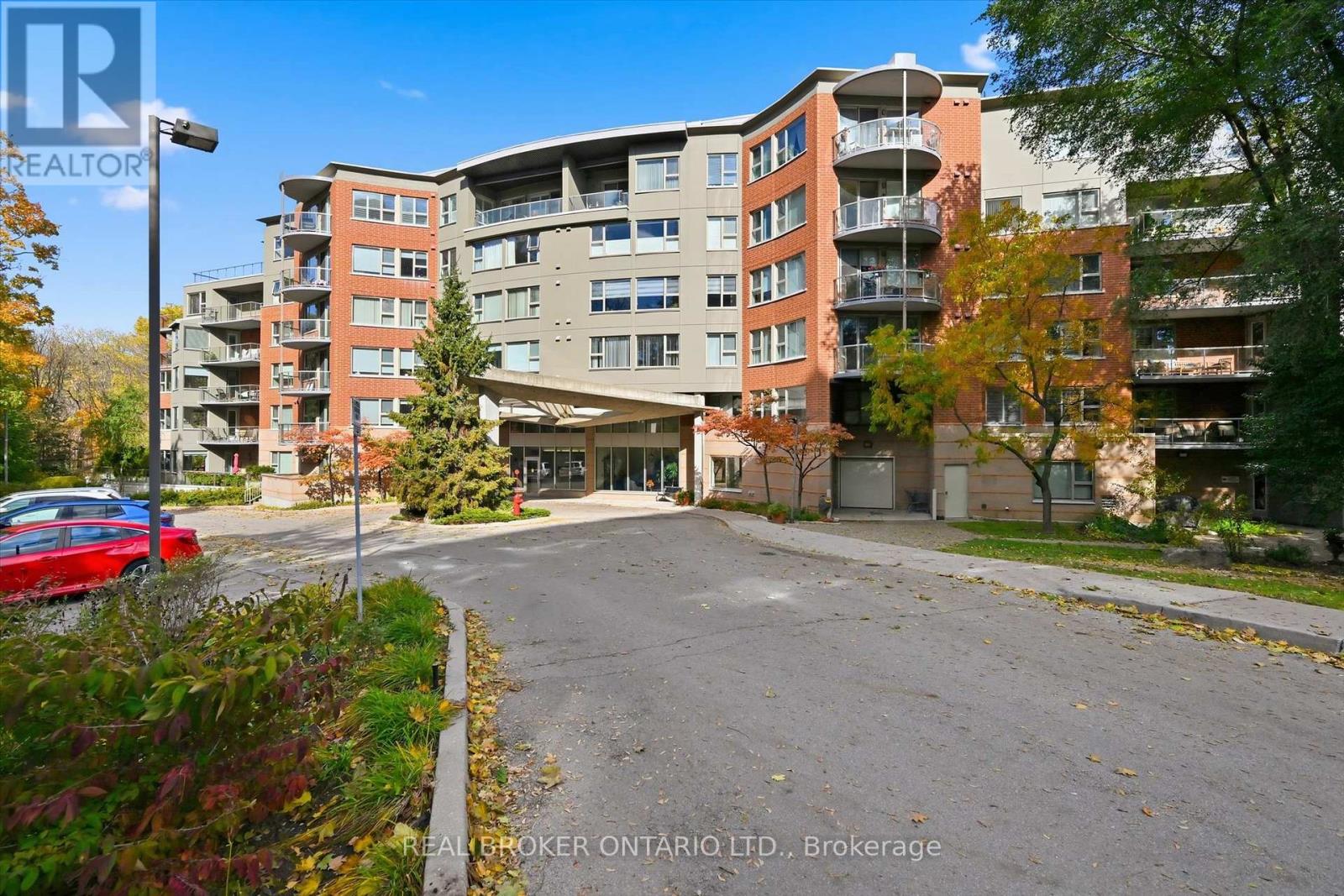 207 - 77 GOVERNORS ROAD, Hamilton, Ontario