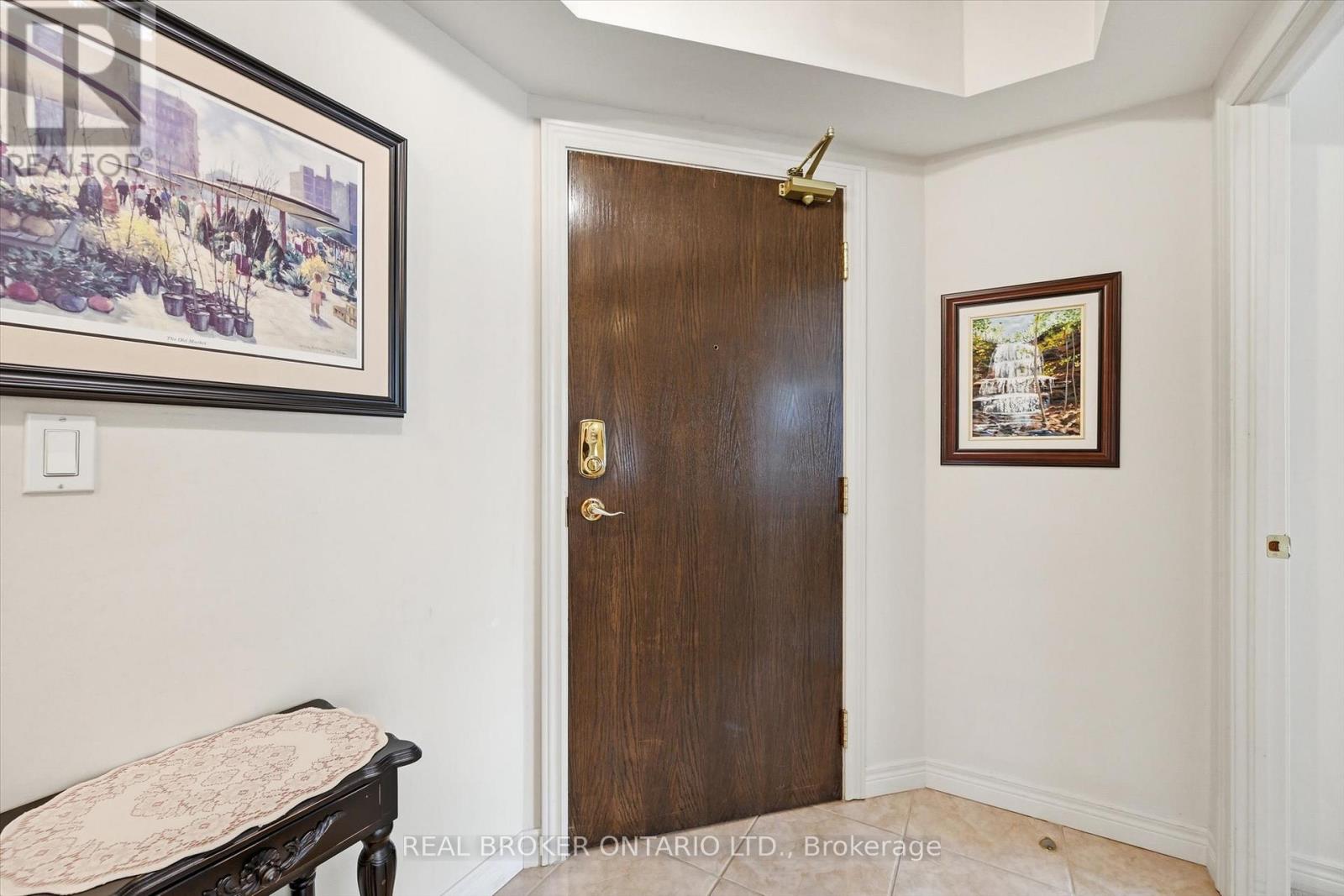 207 - 77 Governors Road, Hamilton, Ontario  L9H 7N8 - Photo 7 - X12494192