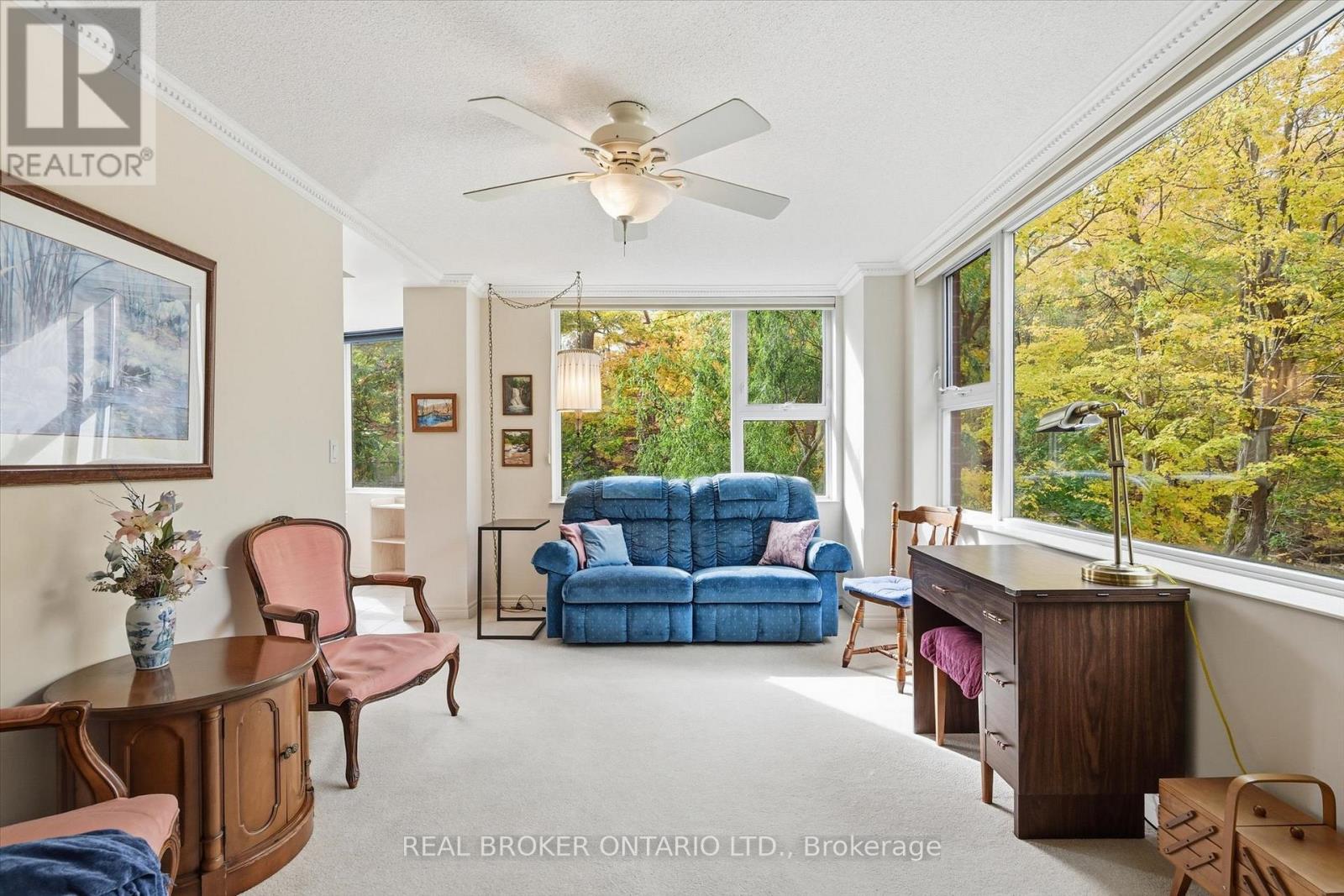 207 - 77 Governors Road, Hamilton, Ontario  L9H 7N8 - Photo 8 - X12494192