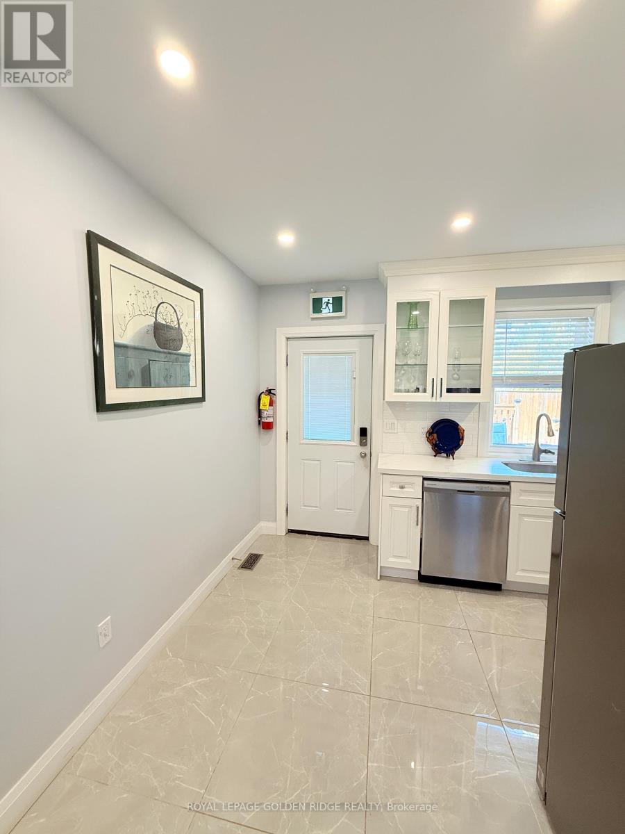 4577 Victoria Avenue, Niagara Falls, Ontario  L2E 4B5 - Photo 13 - X12494204