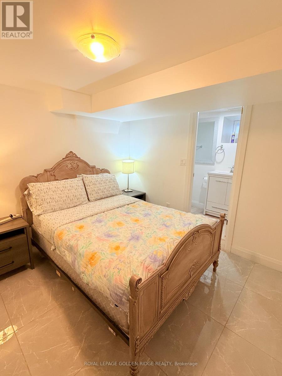 4577 Victoria Avenue, Niagara Falls, Ontario  L2E 4B5 - Photo 22 - X12494204