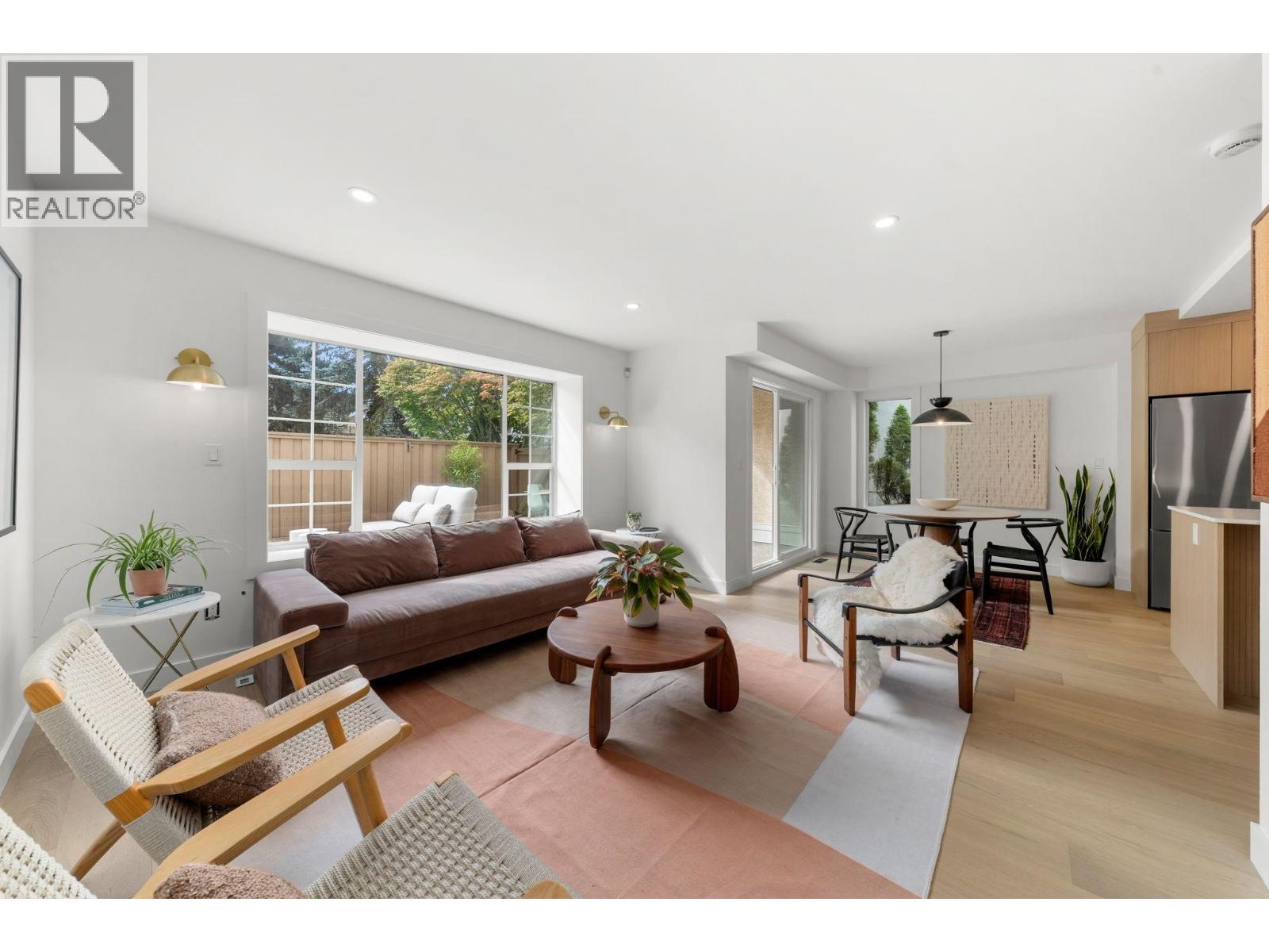 18 901 W 17th Street, North Vancouver, British Columbia  V7P 1V8 - Photo 10 - R3063522