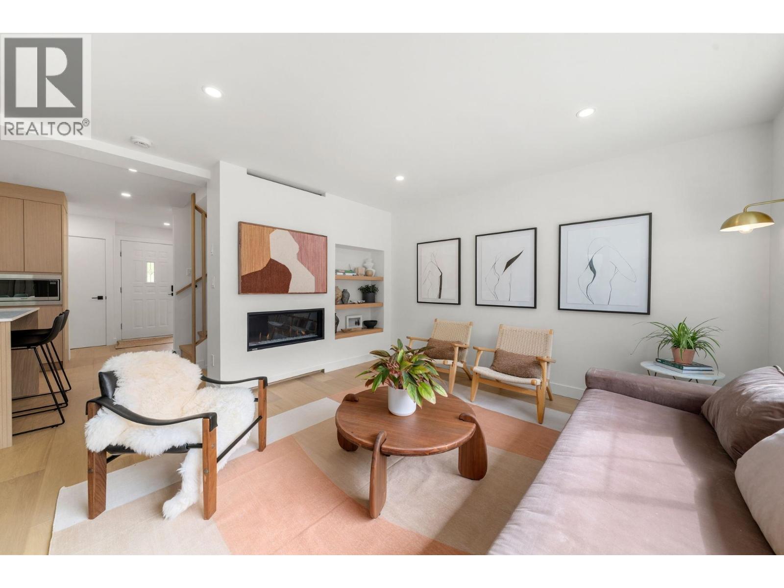 18 901 W 17th Street, North Vancouver, British Columbia  V7P 1V8 - Photo 7 - R3063522