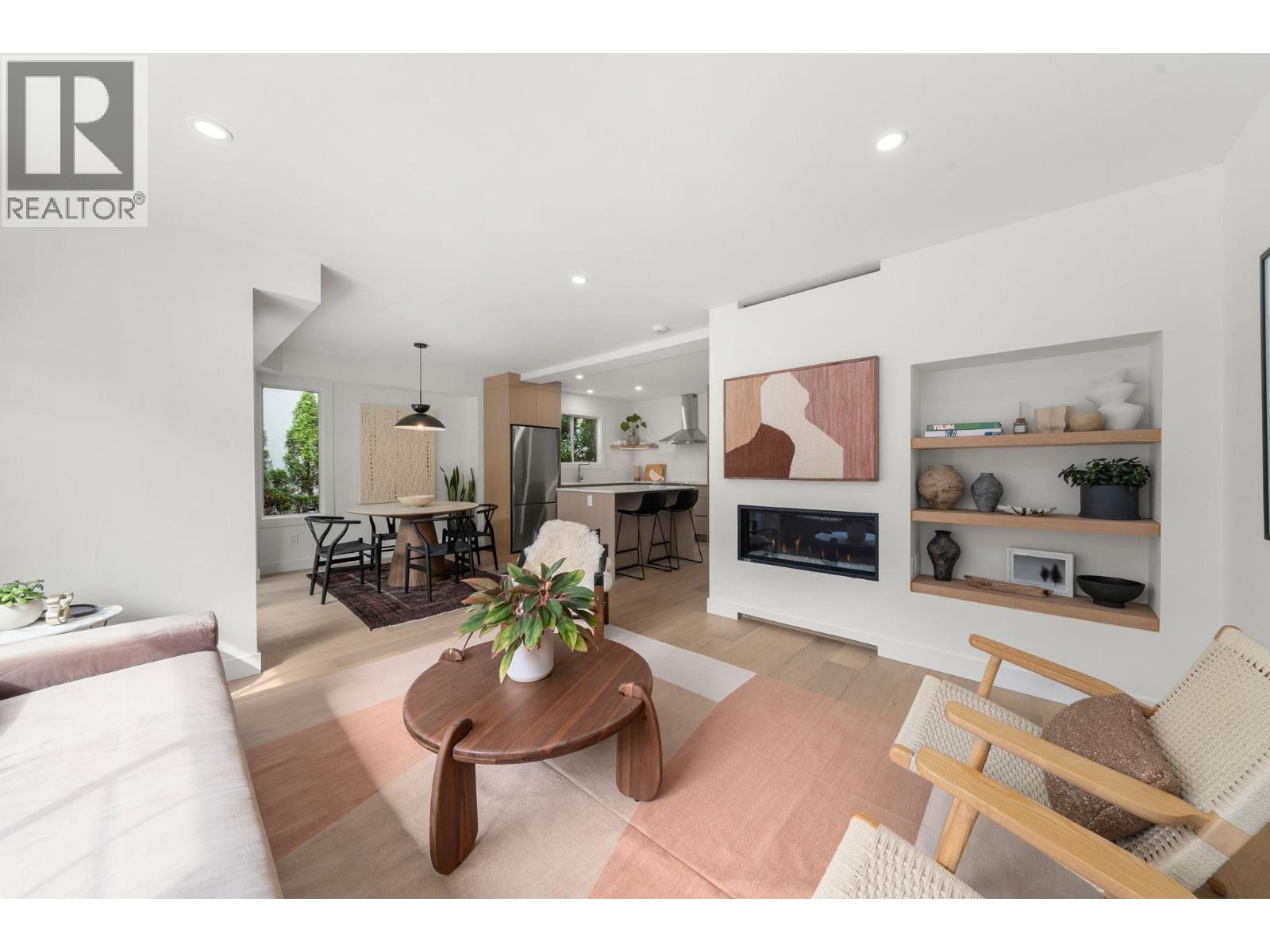 18 901 W 17th Street, North Vancouver, British Columbia  V7P 1V8 - Photo 9 - R3063522