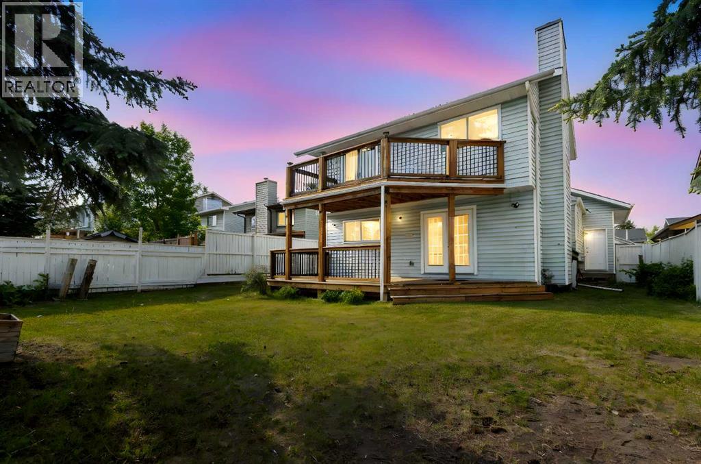 30 Pasadena Gardens Ne, Calgary, Alberta  T1Y 6L9 - Photo 1 - A2246456