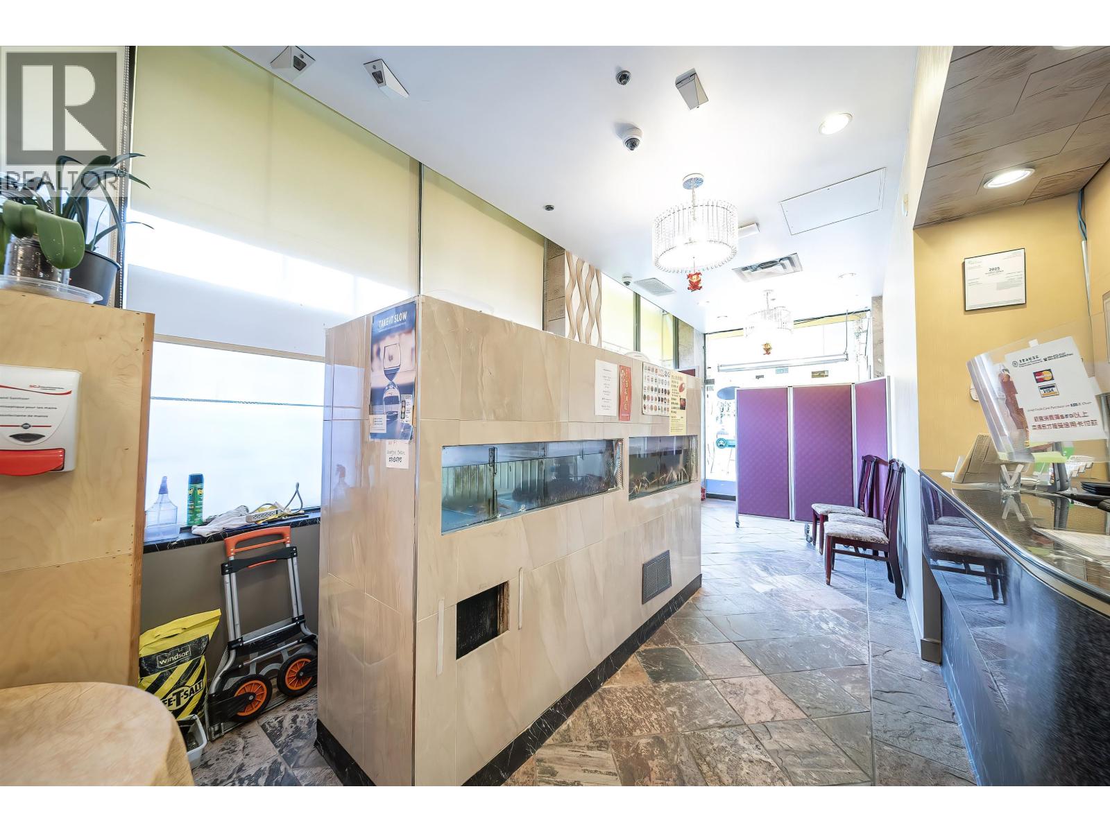 705 W Broadway, Vancouver, British Columbia  V5Z 1J5 - Photo 8 - C8073368