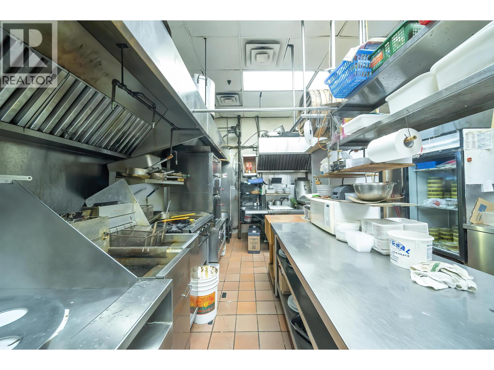 705 W Broadway, Vancouver, British Columbia  V5Z 1J5 - Photo 21 - C8073368