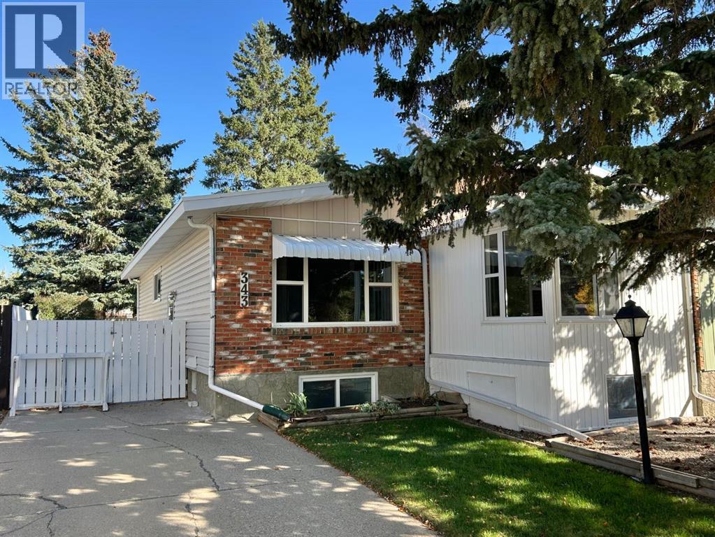 343 Laval Boulevard W, Lethbridge, Alberta