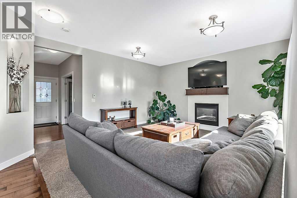 14 Crystal Green Grove, Okotoks, Alberta  T1S 0C8 - Photo 14 - A2266321