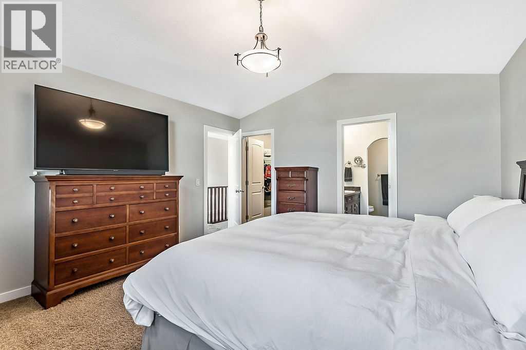 14 Crystal Green Grove, Okotoks, Alberta  T1S 0C8 - Photo 18 - A2266321