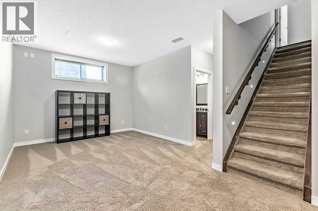 14 Crystal Green Grove, Okotoks, Alberta  T1S 0C8 - Photo 27 - A2266321