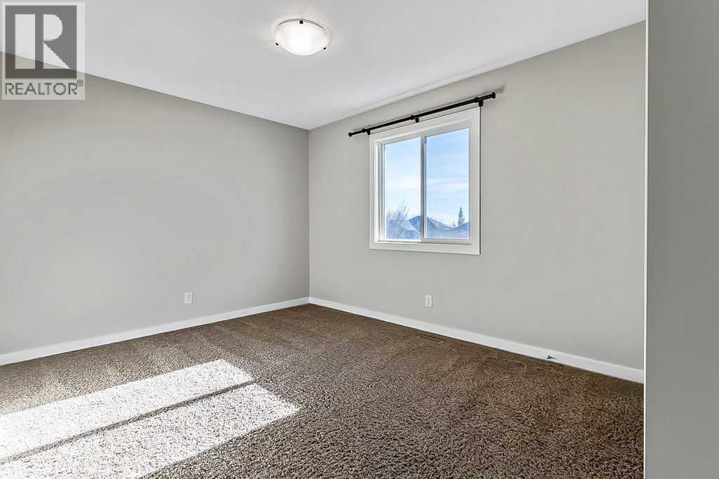 14 Crystal Green Grove, Okotoks, Alberta  T1S 0C8 - Photo 23 - A2266321