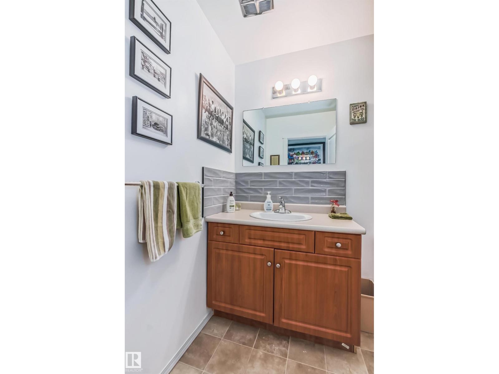 8507 56 St Nw, Edmonton, Alberta  T6B 1H8 - Photo 29 - E4461031