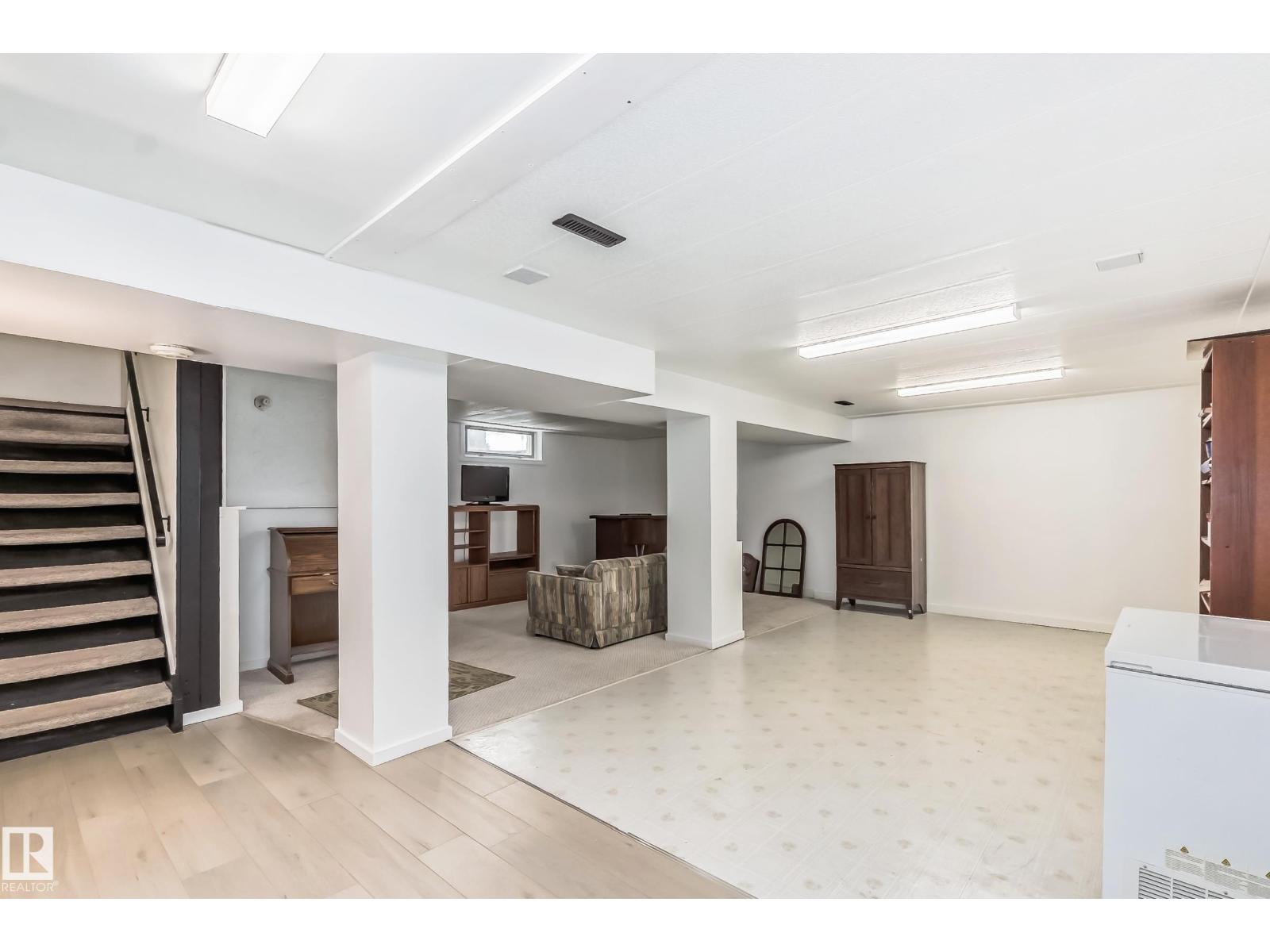 8507 56 St Nw, Edmonton, Alberta  T6B 1H8 - Photo 46 - E4461031