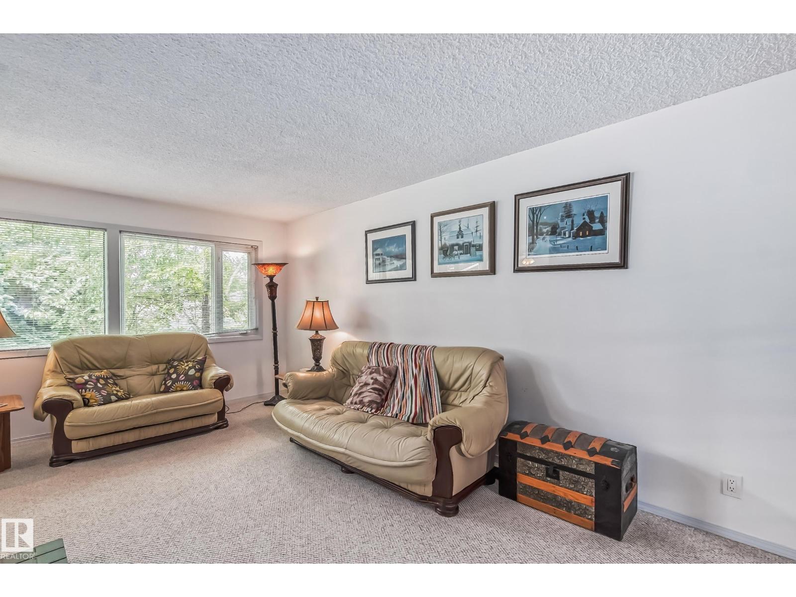 8507 56 St Nw, Edmonton, Alberta  T6B 1H8 - Photo 8 - E4461031