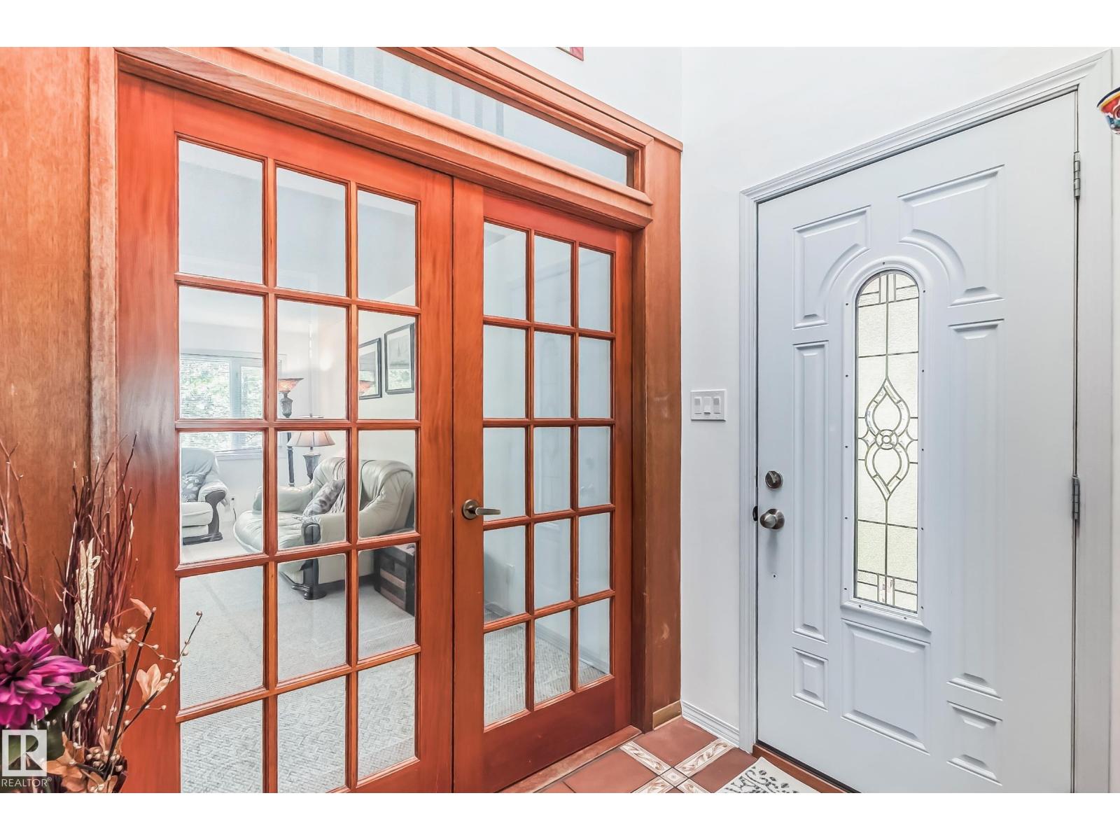 8507 56 St Nw, Edmonton, Alberta  T6B 1H8 - Photo 6 - E4461031