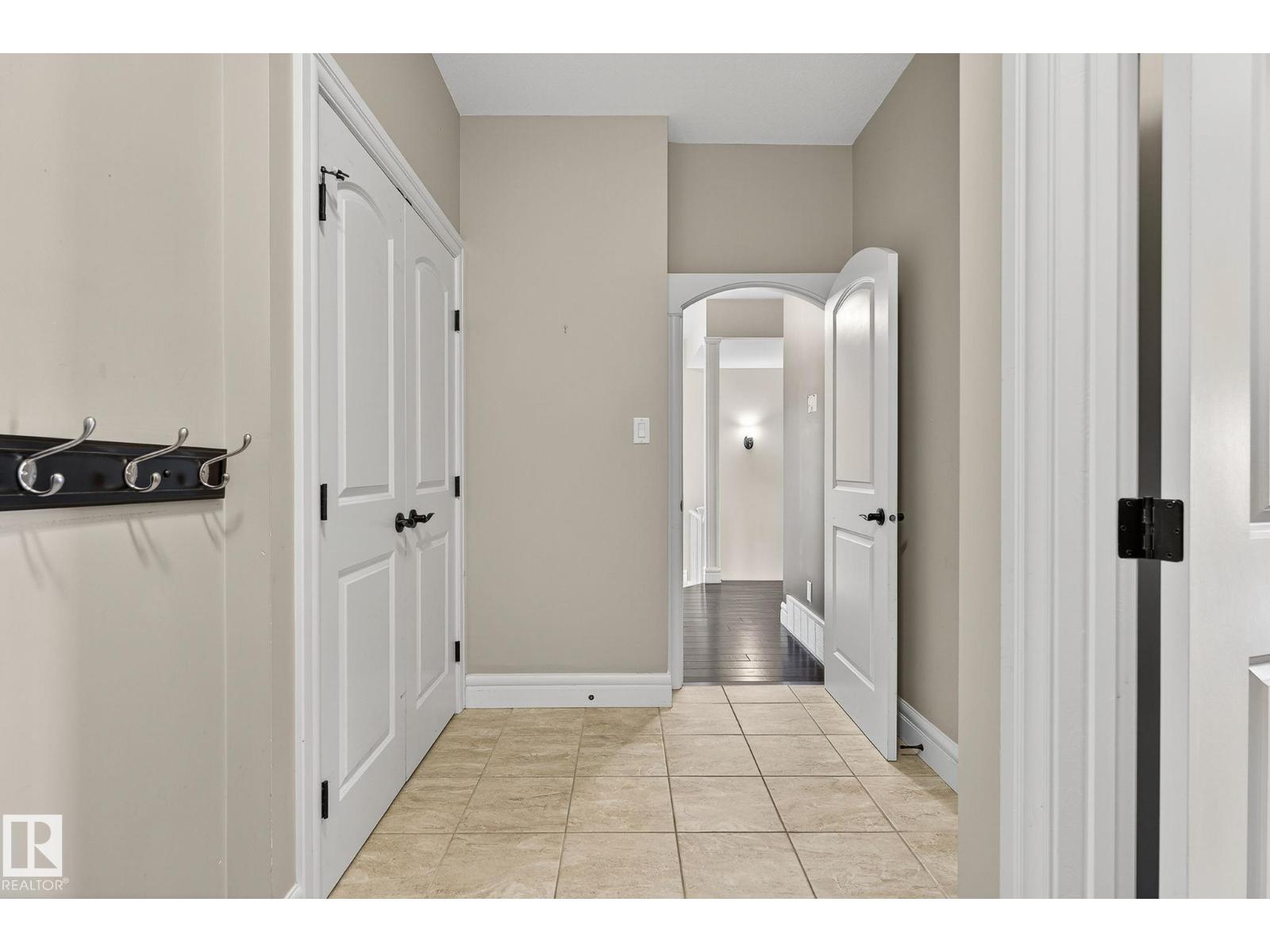 3841 Gallinger Lo Nw, Edmonton, Alberta  T5T 4G7 - Photo 24 - E4462333