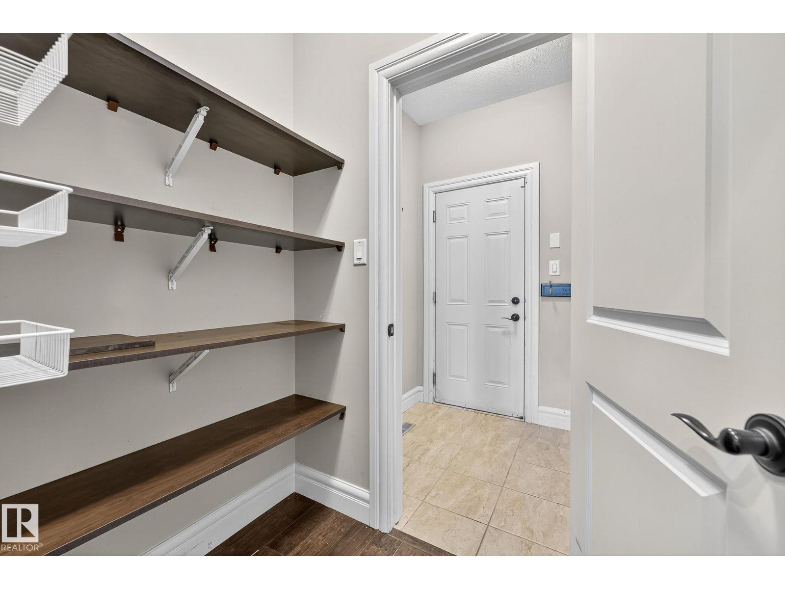 3841 Gallinger Lo Nw, Edmonton, Alberta  T5T 4G7 - Photo 23 - E4462333