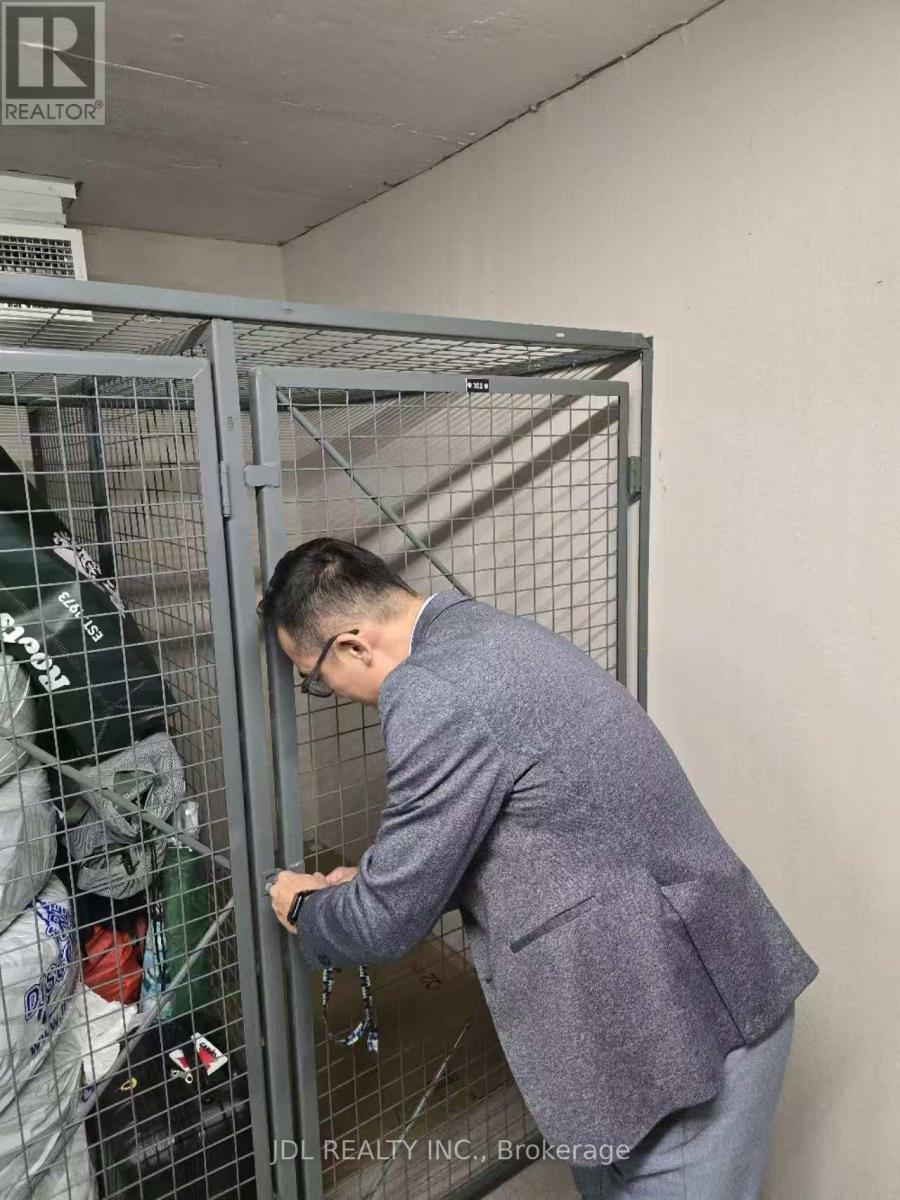 911 - 23 Sheppard Avenue E, Toronto, Ontario  M2N 0C8 - Photo 22 - C12446081