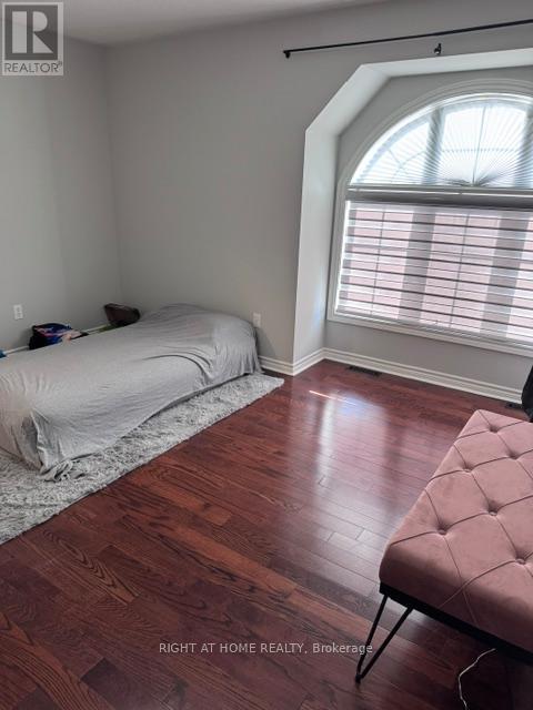 122 Spring Azure Crescent, Oakville, Ontario  L6L 6V8 - Photo 15 - W12494236