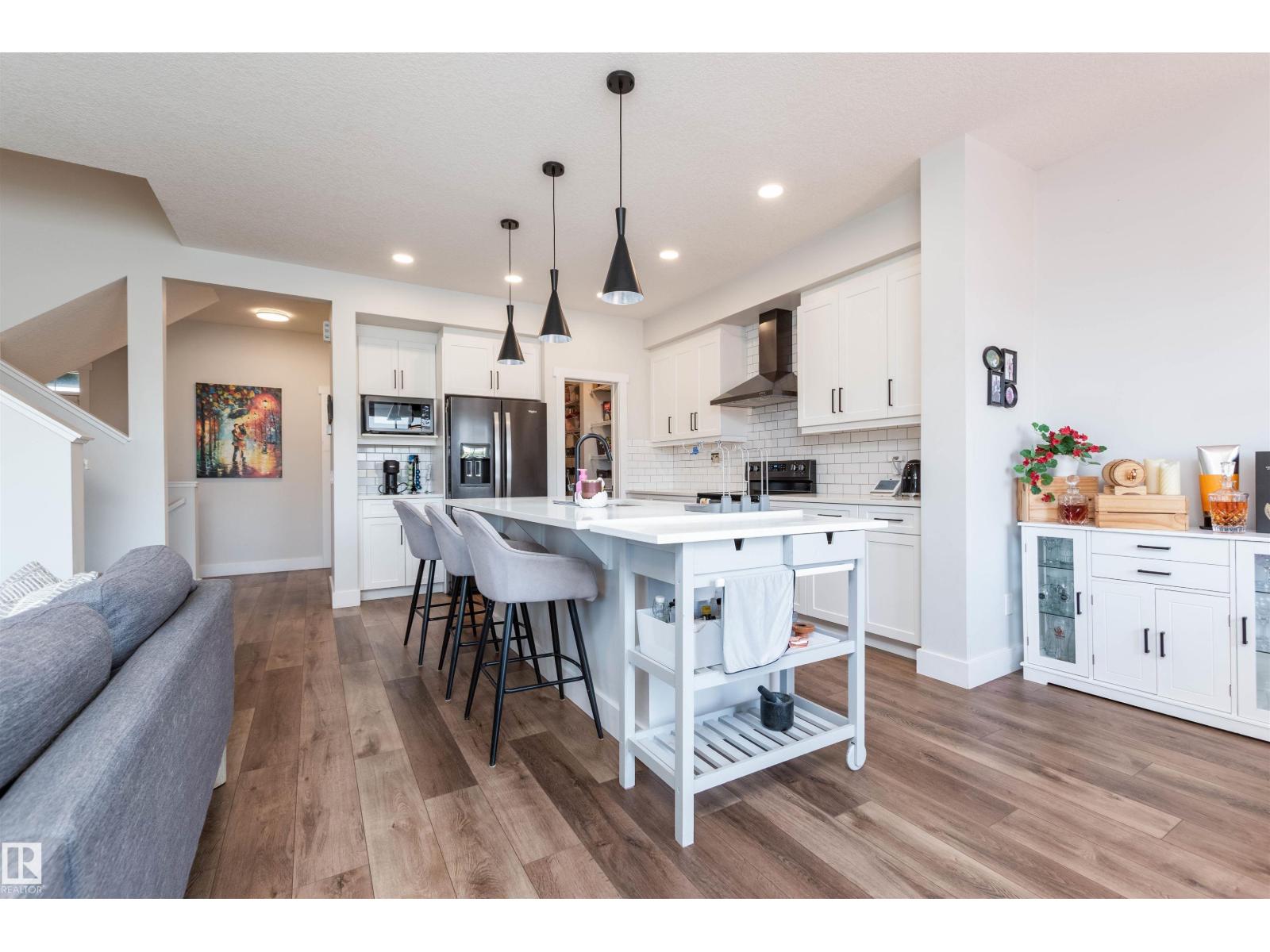 3805 Cherry Lo Sw, Edmonton, Alberta  T6X 2K7 - Photo 6 - E4460868