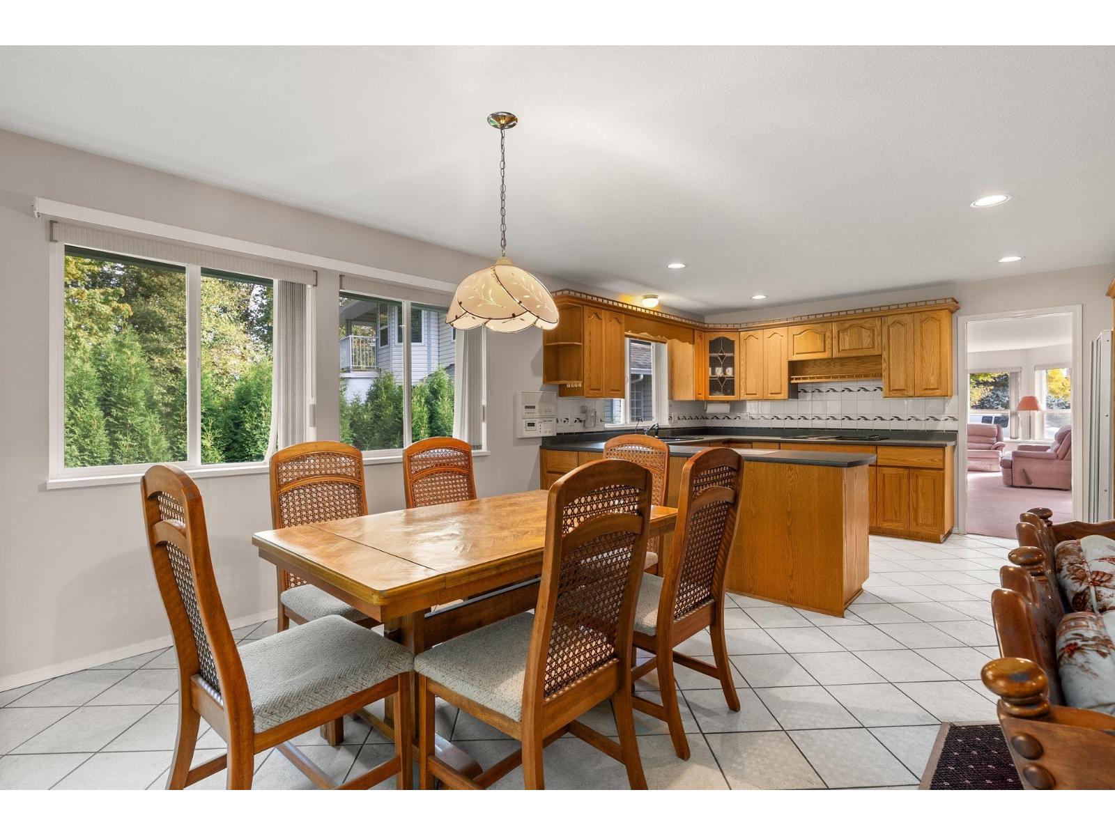 3333 Firhill Drive, Abbotsford, British Columbia  V2T 5L4 - Photo 13 - R3063456