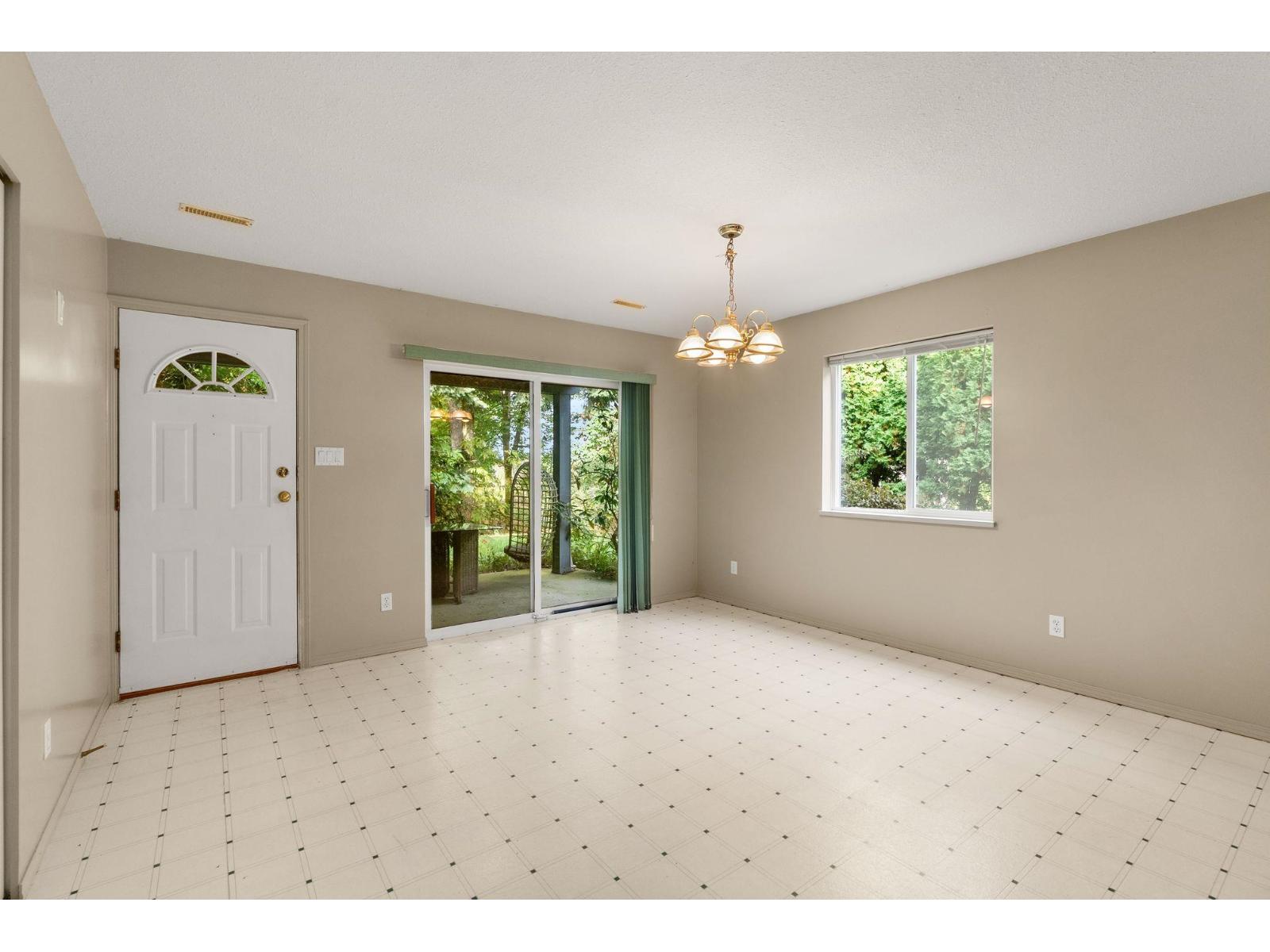 3333 Firhill Drive, Abbotsford, British Columbia  V2T 5L4 - Photo 27 - R3063456