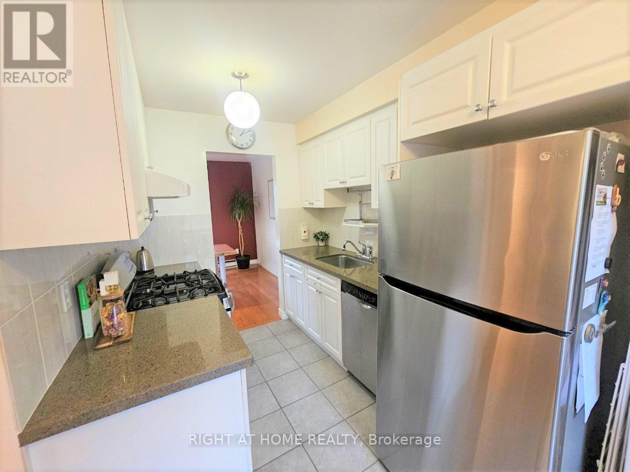 405 - 11 Reith Way, Markham, Ontario  L3T 5C6 - Photo 24 - N12494024