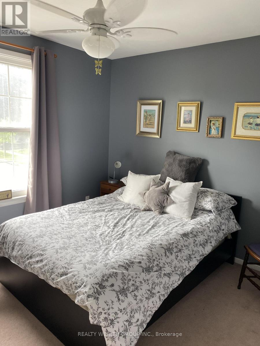 30 Ivybridge Drive, Brampton, Ontario  L6V 2X2 - Photo 15 - W12489582