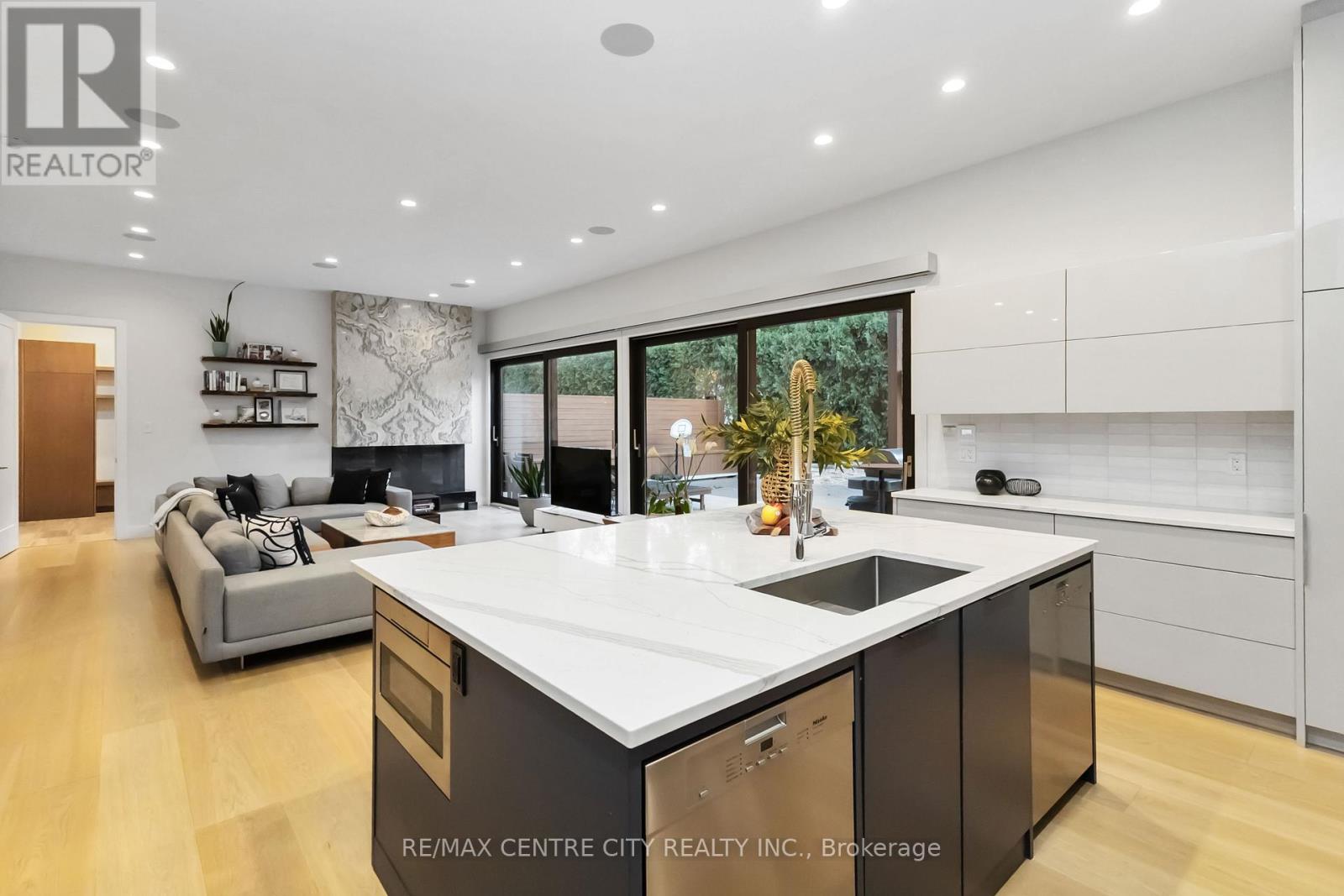 3 - 1452 Byron Baseline Road, London South, Ontario  N6K 2V6 - Photo 10 - X12494266