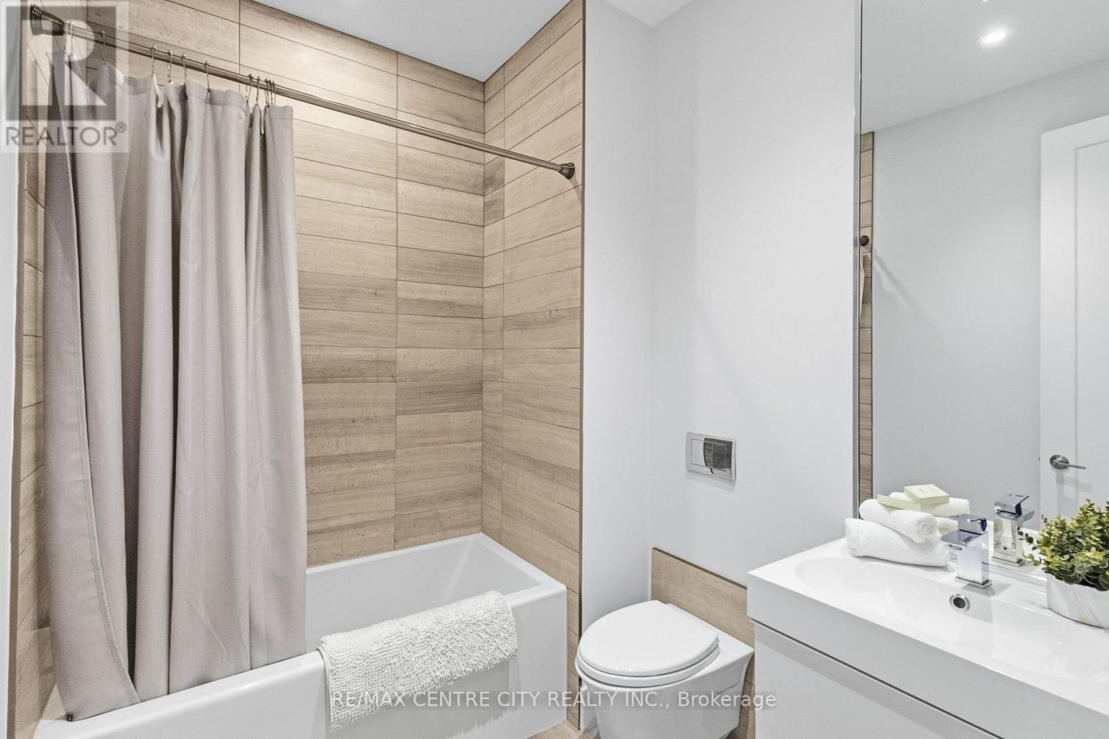 3 - 1452 Byron Baseline Road, London South, Ontario  N6K 2V6 - Photo 25 - X12494266