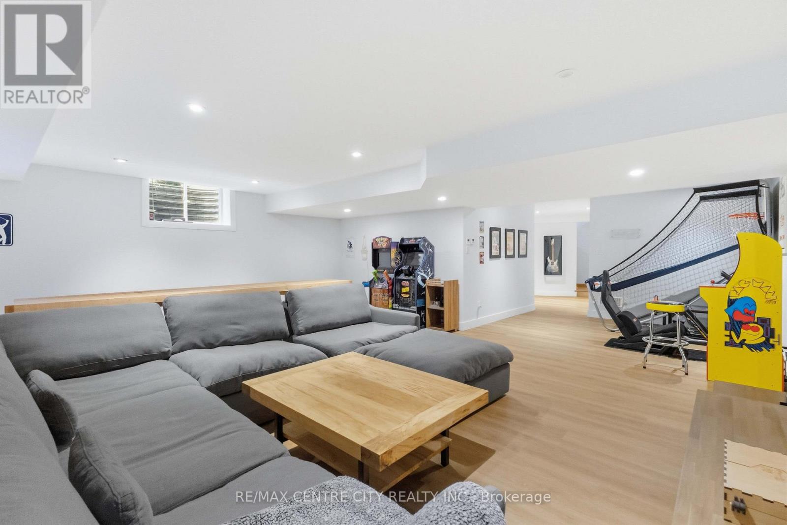 3 - 1452 Byron Baseline Road, London South, Ontario  N6K 2V6 - Photo 36 - X12494266