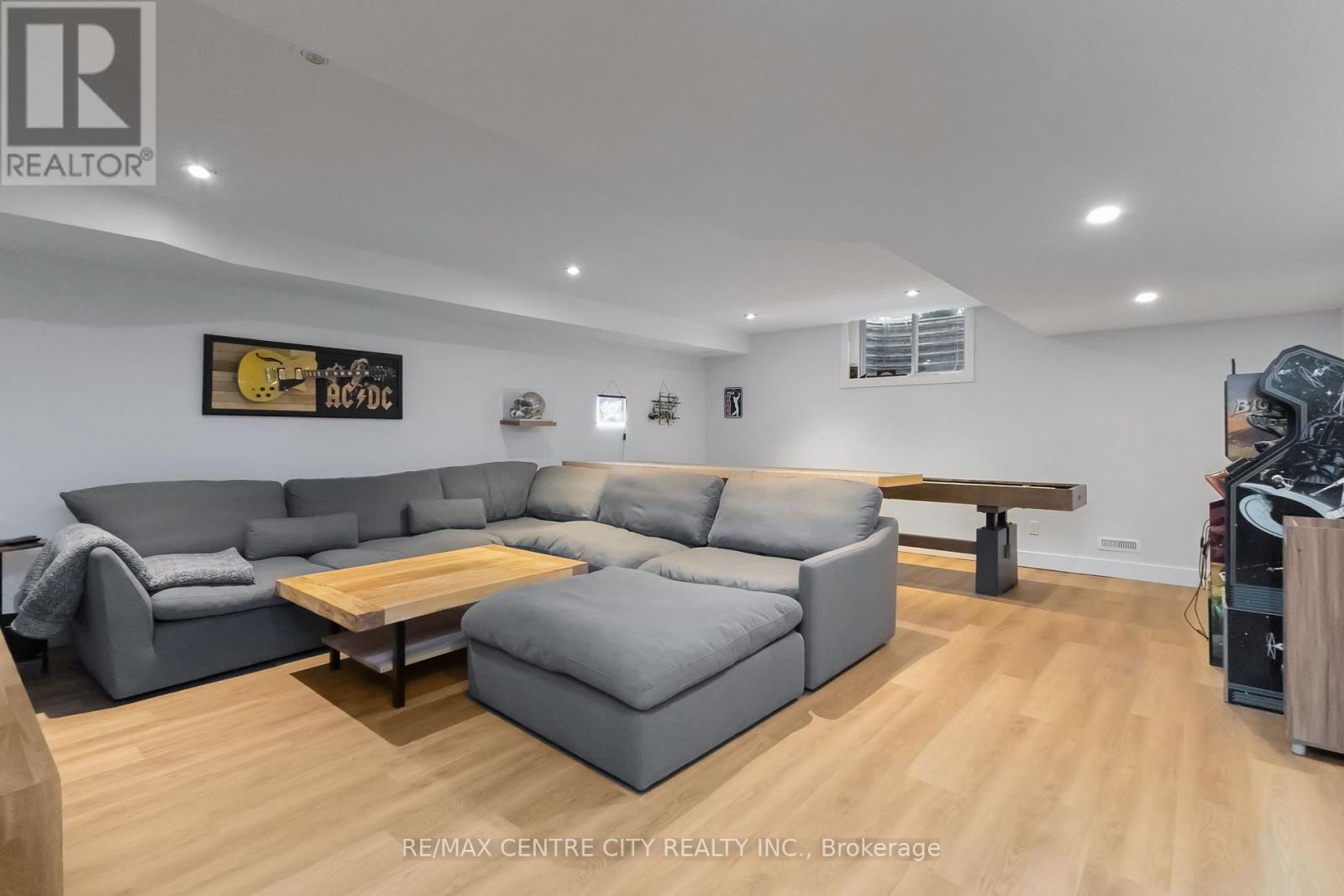 3 - 1452 Byron Baseline Road, London South, Ontario  N6K 2V6 - Photo 37 - X12494266