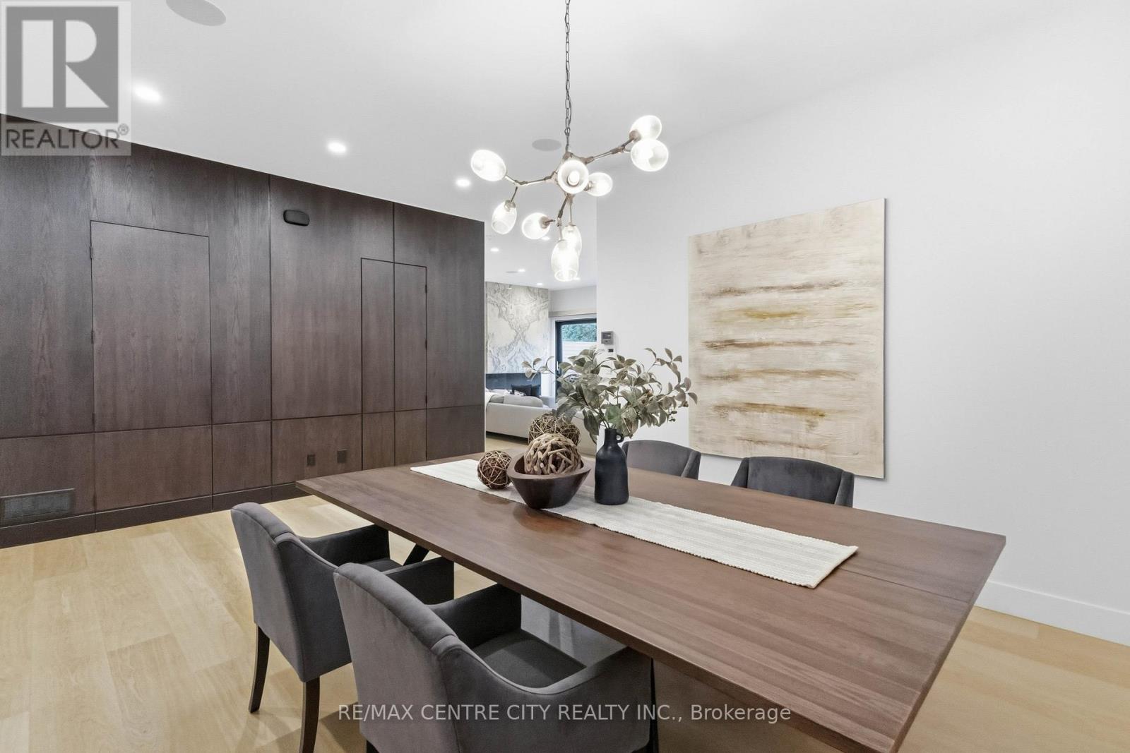 3 - 1452 Byron Baseline Road, London South, Ontario  N6K 2V6 - Photo 5 - X12494266