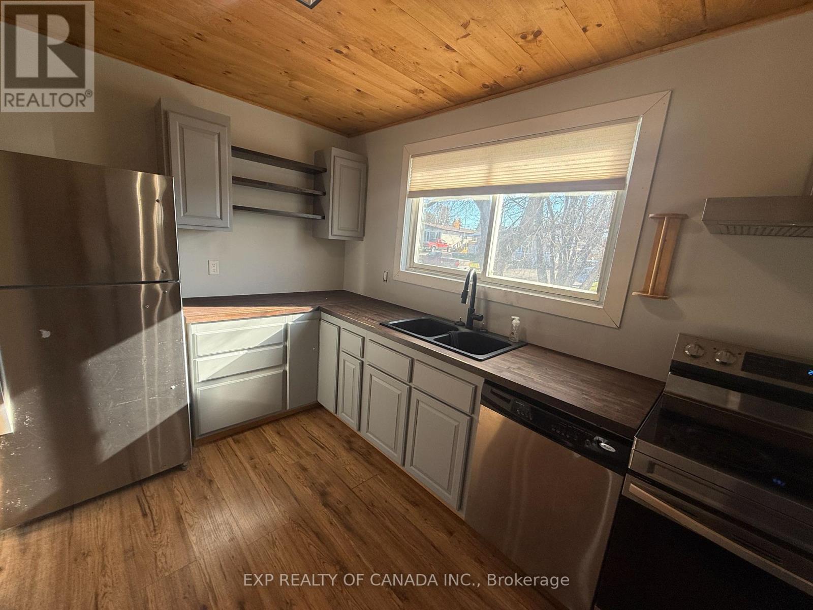 424 Louise Avenue, Timmins, Ontario  P4N 7Y6 - Photo 3 - T12494278