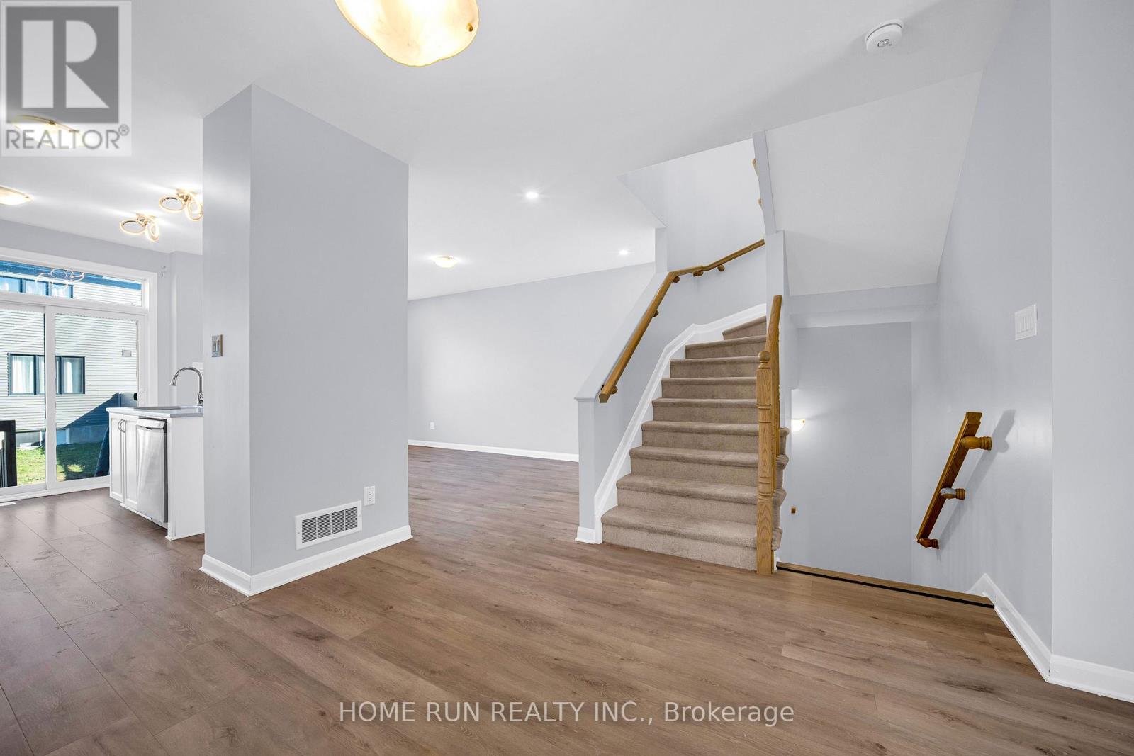 587 Lilith Street, Ottawa, Ontario  K2J 6Z5 - Photo 8 - X12494148