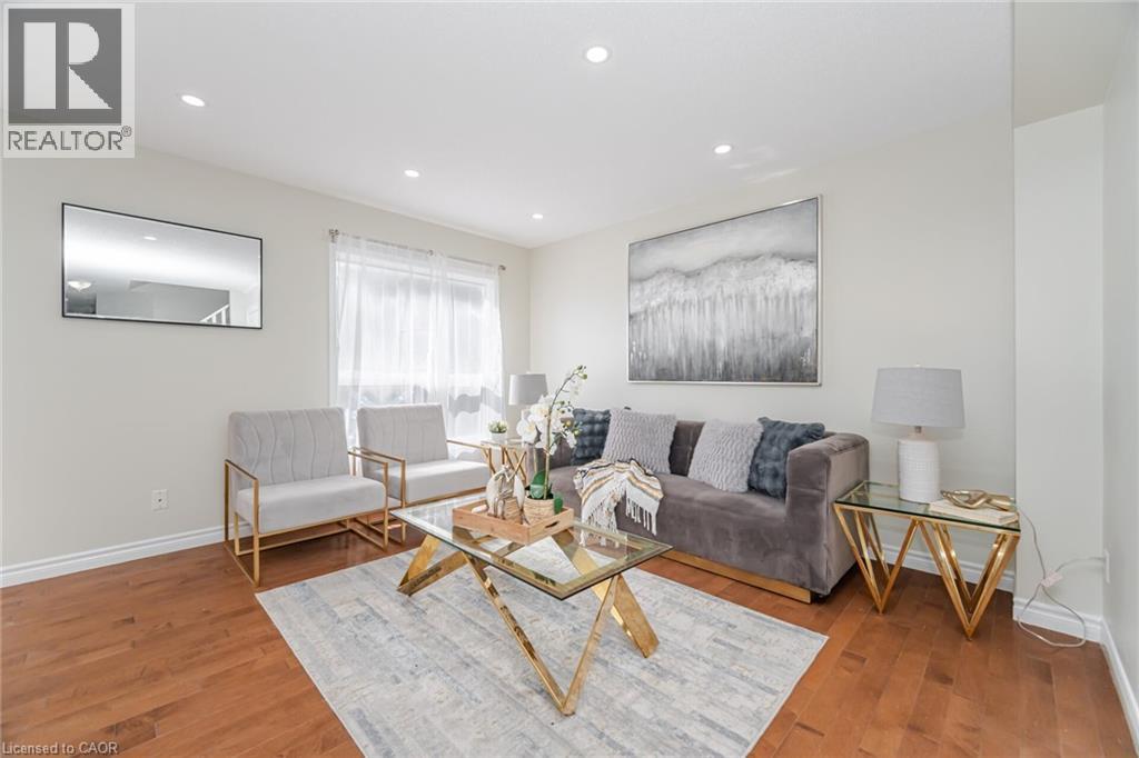 525 Chablis Drive, Waterloo, Ontario  N2T 2Y1 - Photo 14 - 40784608