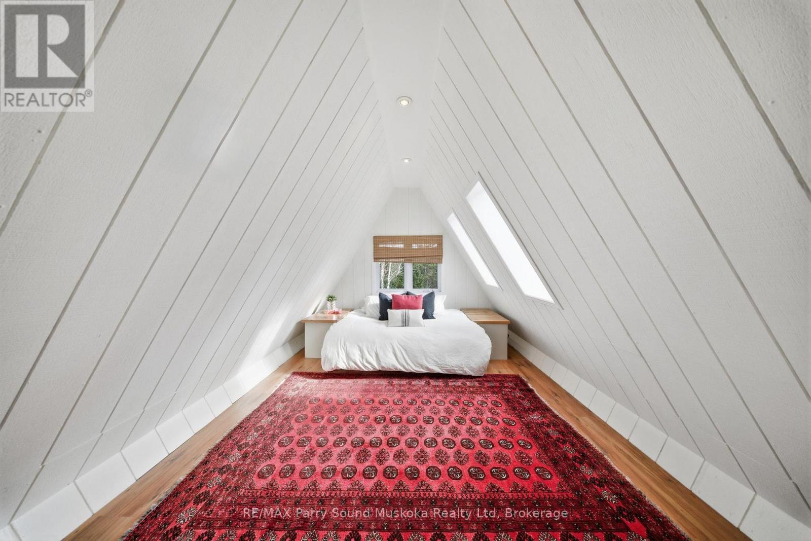 39 Groeger Road, Huntsville, Ontario  P1H 2J4 - Photo 34 - X12494270