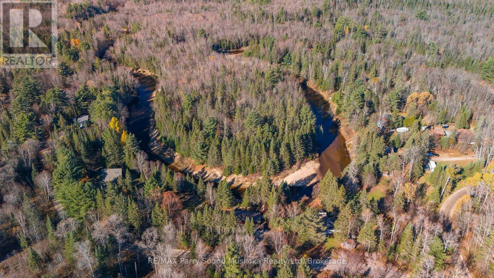 39 Groeger Road, Huntsville, Ontario  P1H 2J4 - Photo 47 - X12494270