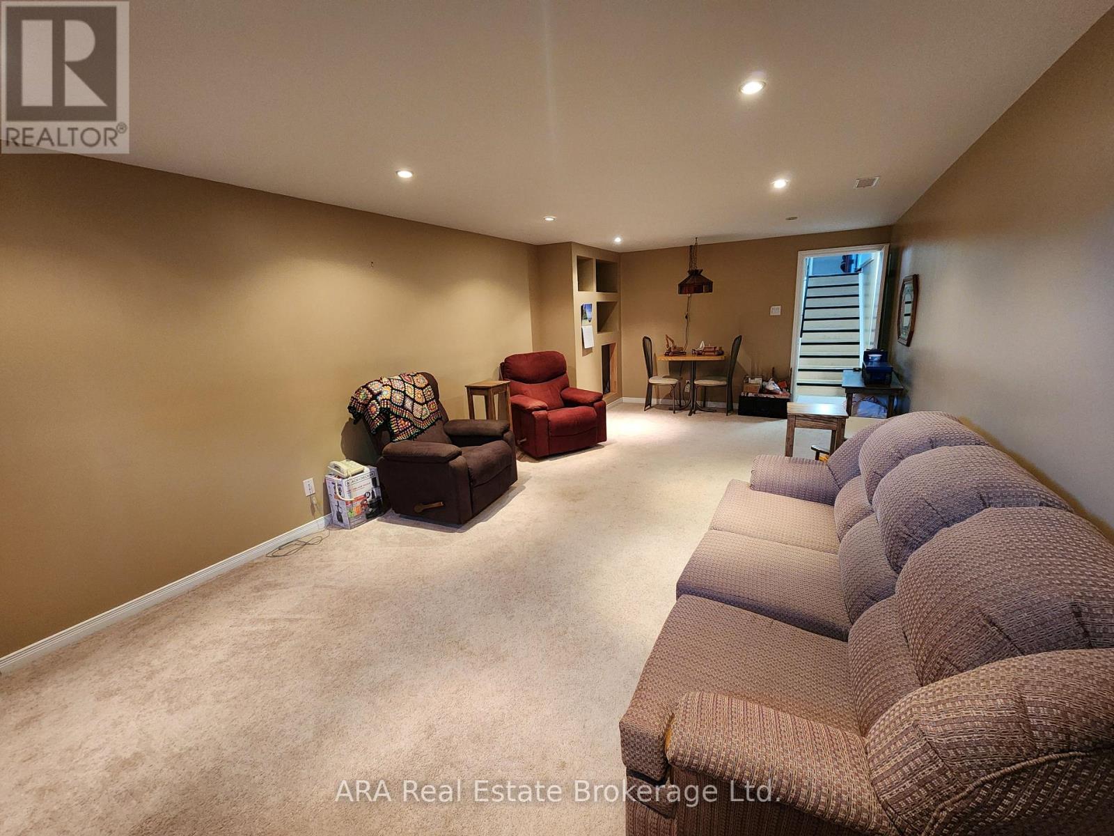 47 Burton Street, Meaford, Ontario  N4L 1C9 - Photo 20 - X12494280