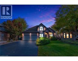 13 SWITZER Crescent, Hamilton, Ontario