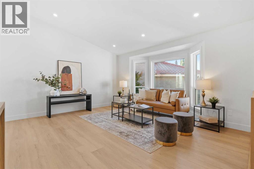 824 Sierra Morena Place Sw, Calgary, Alberta  T3H 2W8 - Photo 6 - A2263663