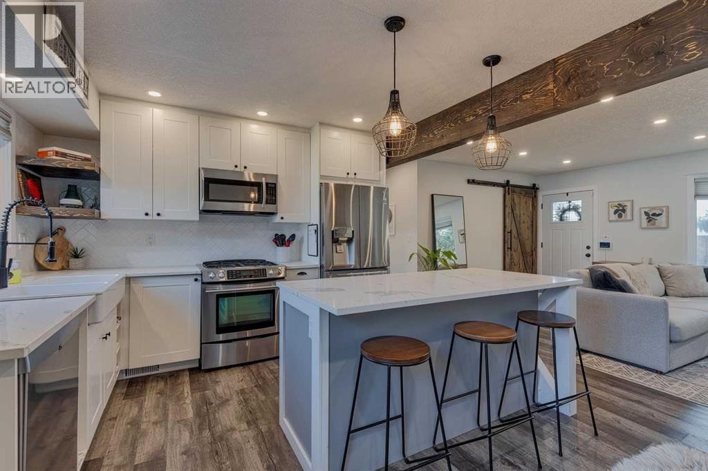 708 Sherman Avenue Sw, Calgary, Alberta  T2W 0N2 - Photo 10 - A2264492