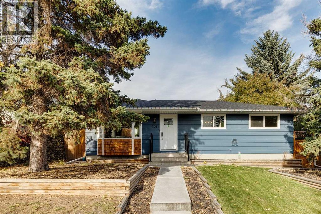 708 Sherman Avenue Sw, Calgary, Alberta  T2W 0N2 - Photo 1 - A2264492