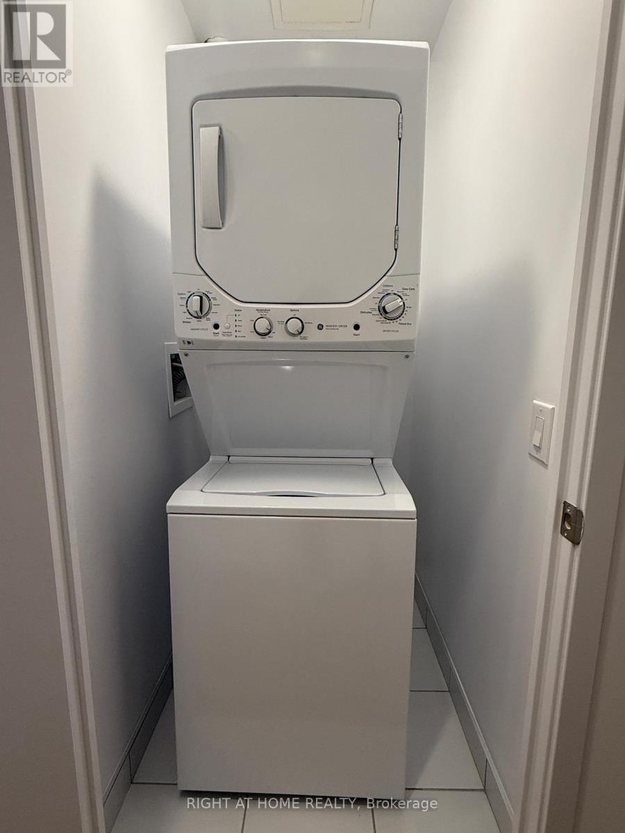 214 - 500 Dupont Street, Toronto, Ontario  M6G 0B8 - Photo 11 - C12494250