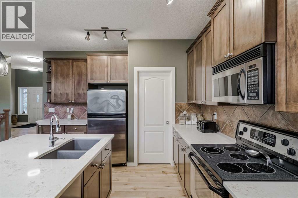 48 Chapala Square Se, Calgary, Alberta  T2X 3T7 - Photo 9 - A2267076